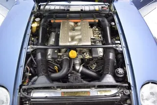 Foto 6 di 6: PORSCHE 928 S4 
