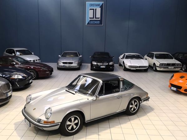 PORSCHE 911 2.200 E TARGA     