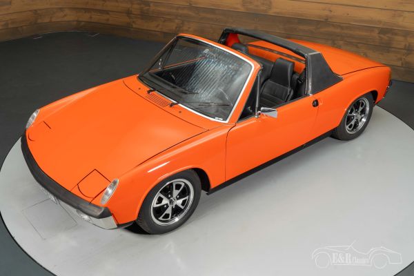 PORSCHE 914