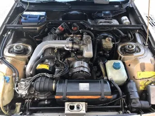 Foto 4 di 4: PORSCHE 924 Turbo 