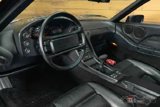 Foto 2 di 10: PORSCHE 928