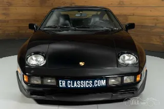 Foto 6 di 10: PORSCHE 928