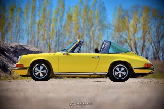 Foto 3 di 78: PORSCHE 911(1963-1973) 2.2L 911T Targa 