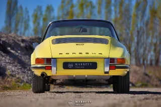 Foto 5 di 78: PORSCHE 911(1963-1973) 2.2L 911T Targa 