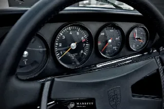 Foto 61 di 78: PORSCHE 911(1963-1973) 2.2L 911T Targa 