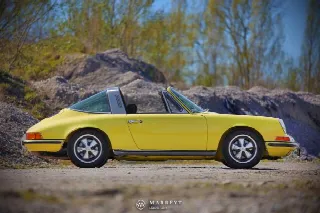Foto 7 di 78: PORSCHE 911(1963-1973) 2.2L 911T Targa 