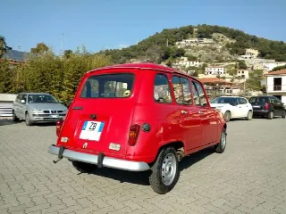 Foto 4 di 11: RENAULT R4 950 TL 