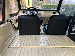 Foto 16 di 24: CITROEN Mehari Prima serie 