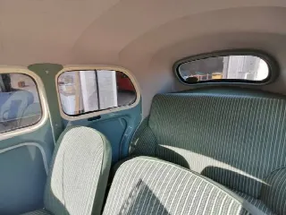 Foto 9 di 9: RENAULT 4CV R1062