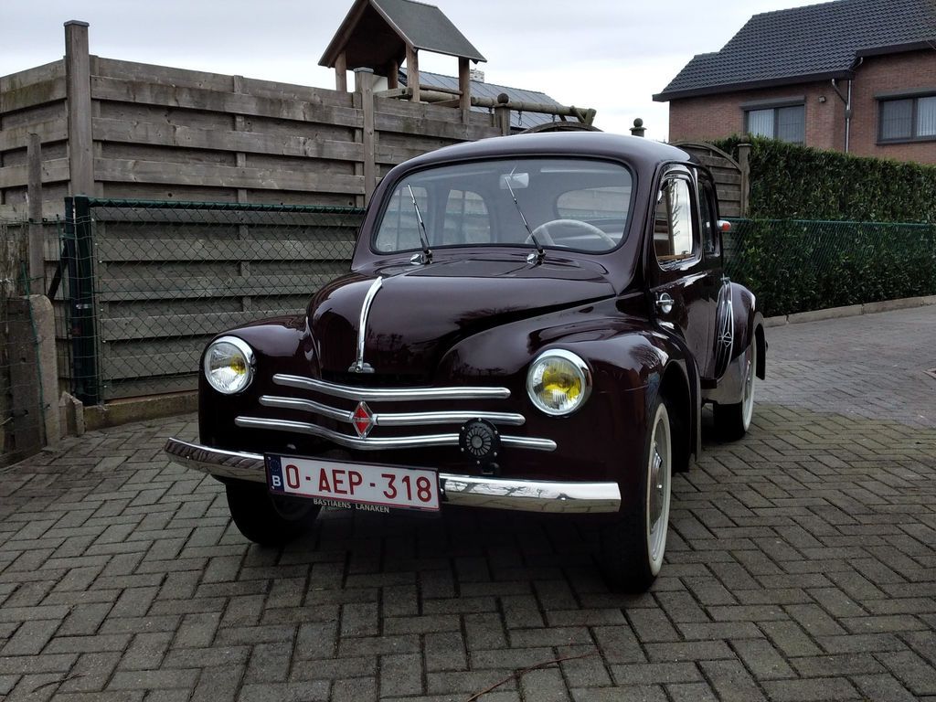 RENAULT 4CV