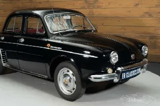 Foto 5 di 10: RENAULT Dauphine