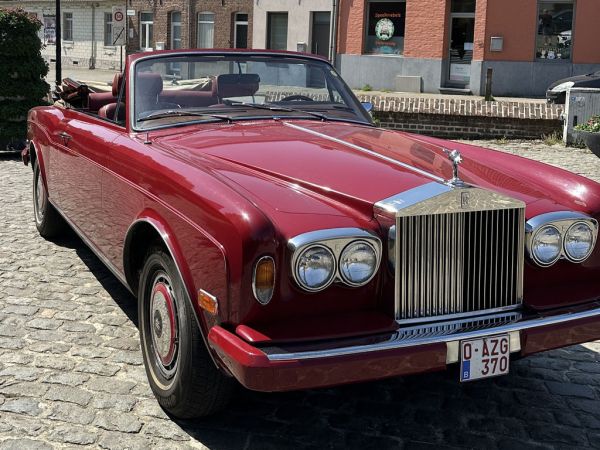 ROLLS ROYCE Corniche