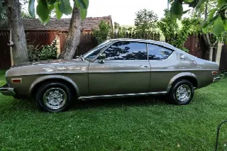 Foto 2 di 7: MAZDA RX4 RX4 COUPE ROTARY ENGINE