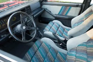 Foto 6 di 7: LANCIA Delta  
