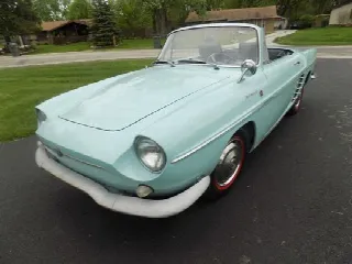 Foto 1 di 6: RENAULT Caravelle  