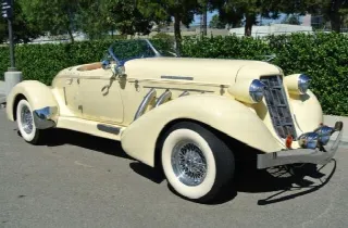 Foto 4 di 5: AUBURN Replica 