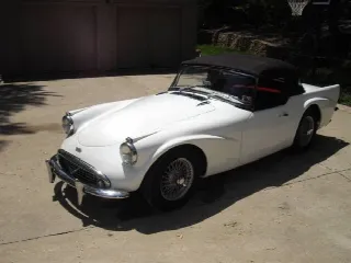 Foto 3 di 7: DAIMLER DartSP250  