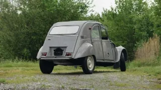 Foto 2 di 6: CITROEN 2 CV  