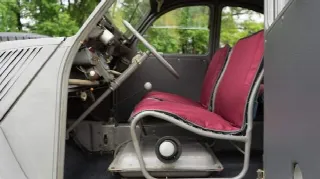 Foto 3 di 6: CITROEN 2 CV  