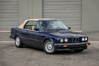 Foto 2 di 6: BMW 325  