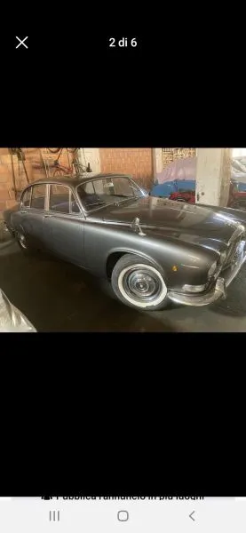 Foto 5 di 6: JAGUAR 420  