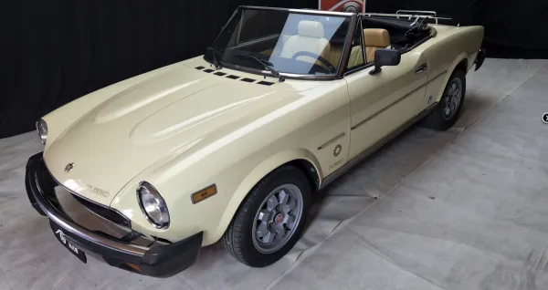 FIAT 124 Turbo