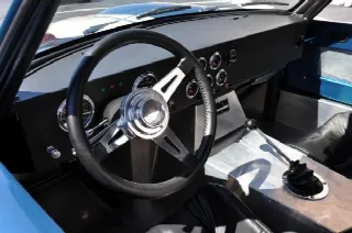 Foto 3 di 5: SHELBY Daytona Replica 