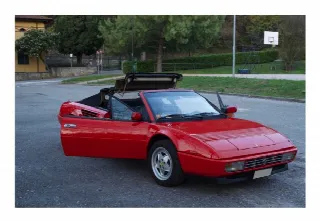 Foto 12 di 13: FERRARI mondial 3.2 cabriolet 