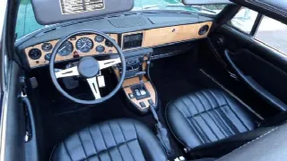 Foto 4 di 6: TRIUMPH Stag  