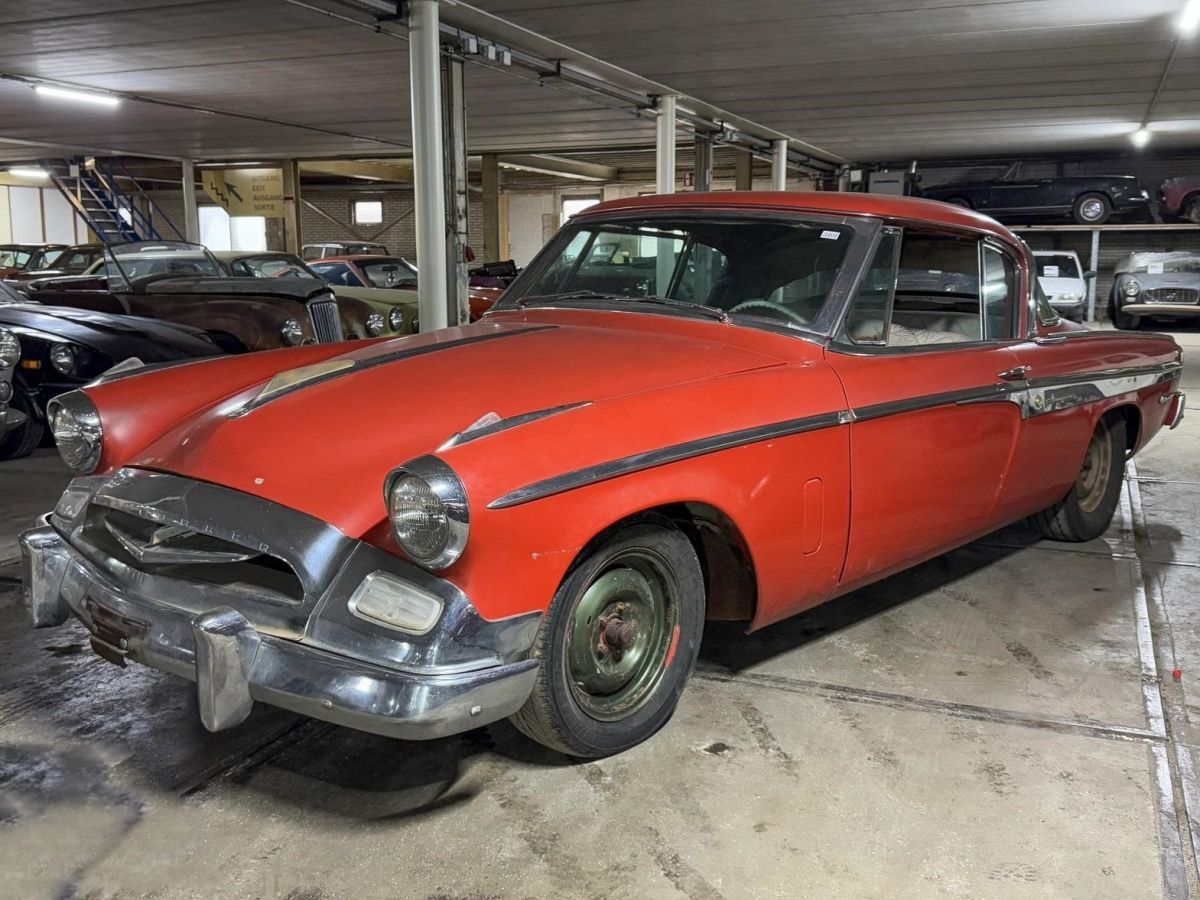 STUDEBAKER Speedster  