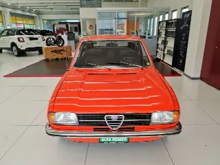 Foto 5 di 13: ALFA ROMEO AlfaSud 1.2 - 63 cv - 4 Marce 