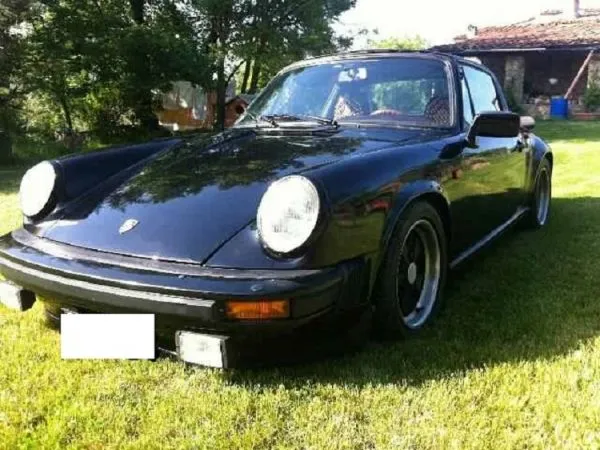 PORSCHE 911 Carrera Targa