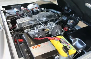 Foto 5 di 6: TVR 2500  