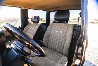 Foto 5 di 7: TOYOTA Land Cruiser LJ70 LX TURBO