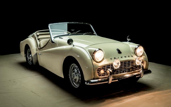 TRIUMPH TR3A  