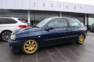 Foto 2 di 9: RENAULT Clio 2.0 WILLIAMS 
