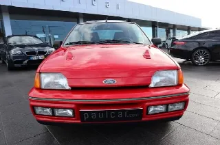 Foto 4 di 8: FORD Fiesta Turbo 
