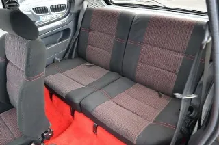 Foto 9 di 10: PEUGEOT 205 1.6 Gti 