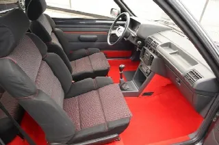 Foto 8 di 10: PEUGEOT 205 1.6 Gti 