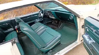 Foto 2 di 6: OLDSMOBILE Toronado  
