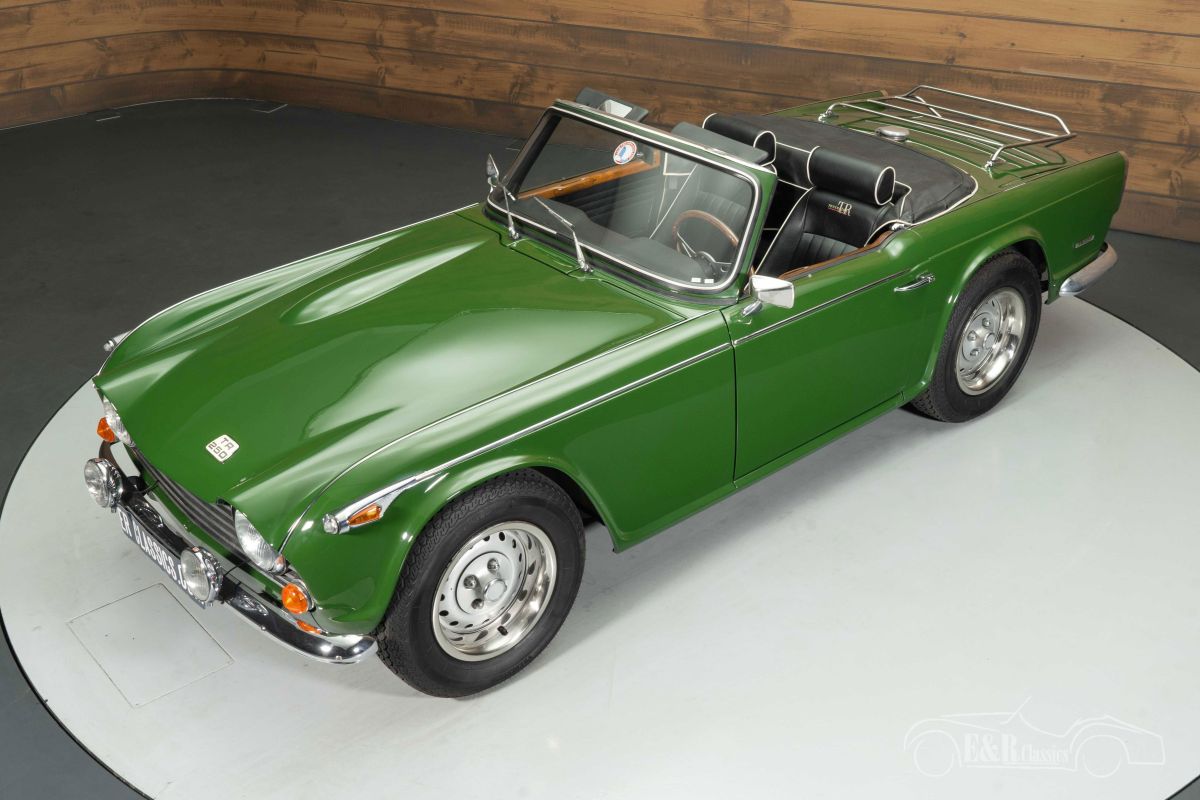 TRIUMPH TR250