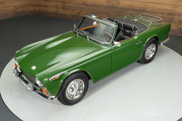 TRIUMPH TR250