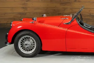 Foto 9 di 10: TRIUMPH TR3