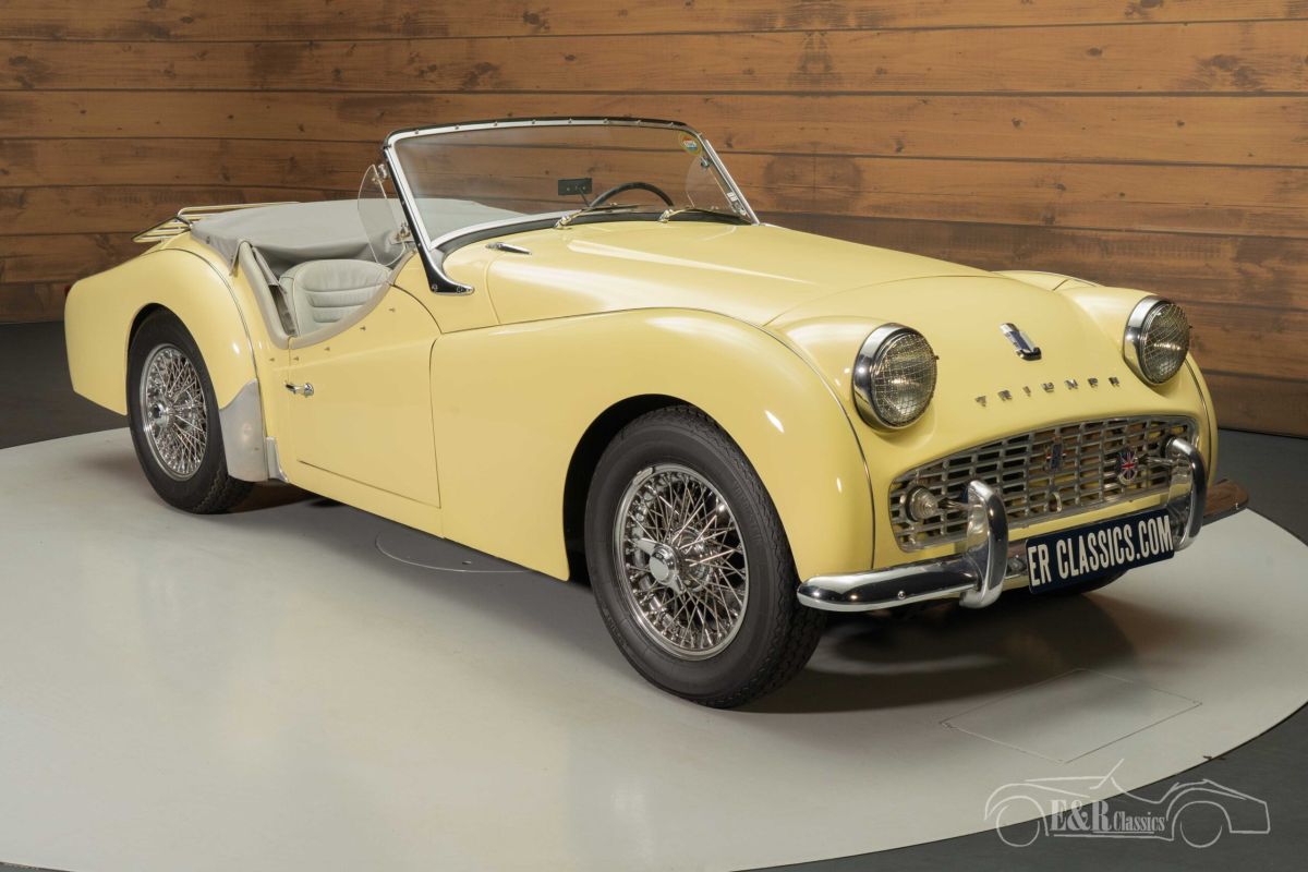 TRIUMPH TR3