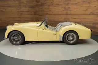 Foto 10 di 10: TRIUMPH TR3