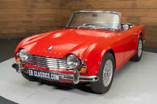 Foto 7 di 10: TRIUMPH TR4