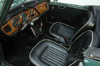Foto 3 di 10: TRIUMPH TR4 A IRS 1968 