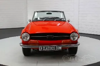 Foto 6 di 10: TRIUMPH TR6