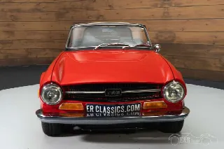 Foto 5 di 10: TRIUMPH TR6