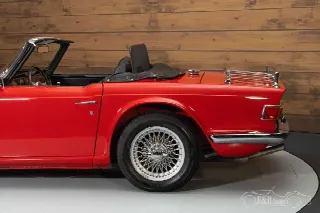 Foto 10 di 10: TRIUMPH TR6